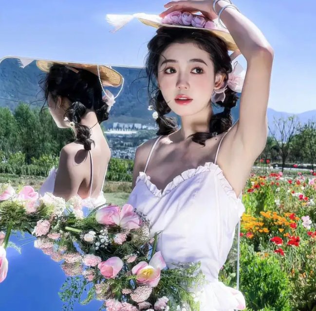 背后的她,眼前的我